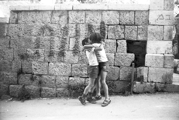 Mosrara 74-79