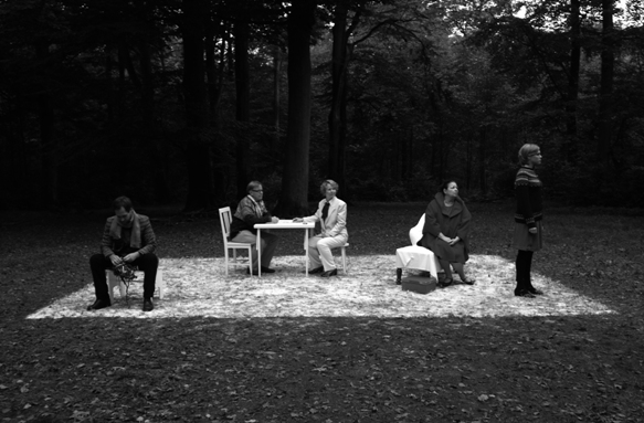 Ulla Von Brandenburg, Chorspeil, installation, black and white video: 10:20 mins.