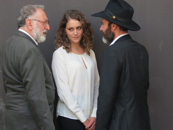 Makram Khoury, Ariane Labed, and Zohar Strauss - Magic Men
