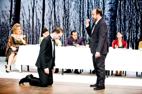 Ivanov (Itay Tiran) and Lebedyev (Dudu Niv)/Photo: Lior Nordman